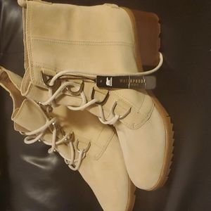 SOREL, TAN, SIZE 11
